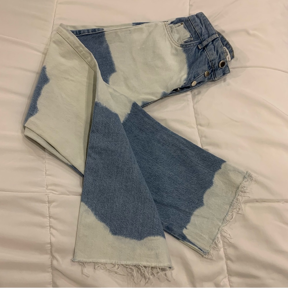 ZARA - High Waisted, Straight Leg Tie-Dye Jeans - Denim - Women’s 4 (EUR 36)